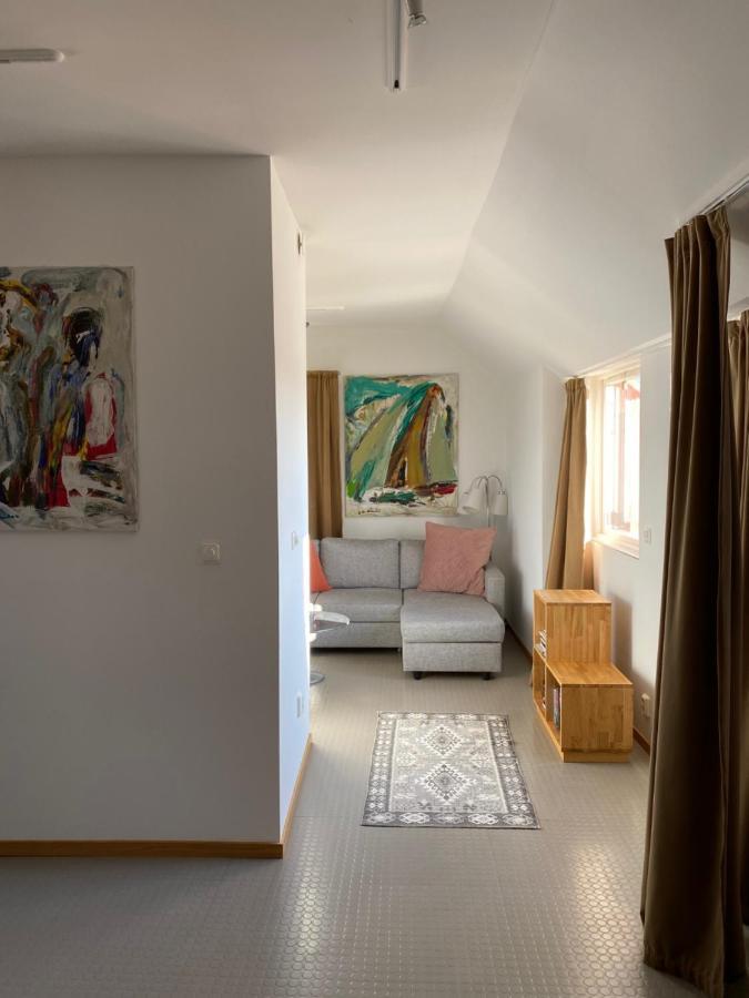 Skoena Hoenor Apartments Висбю Экстерьер фото