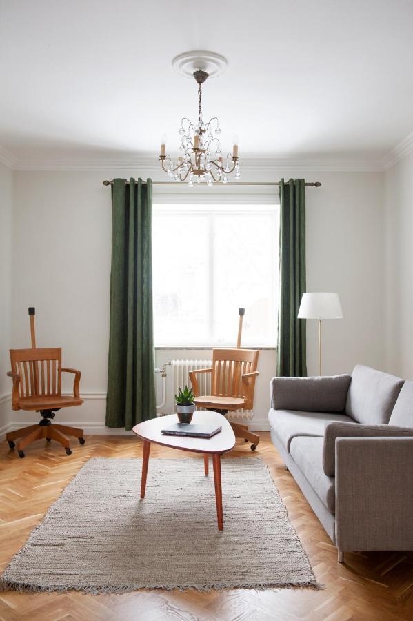 Skoena Hoenor Apartments Висбю Экстерьер фото