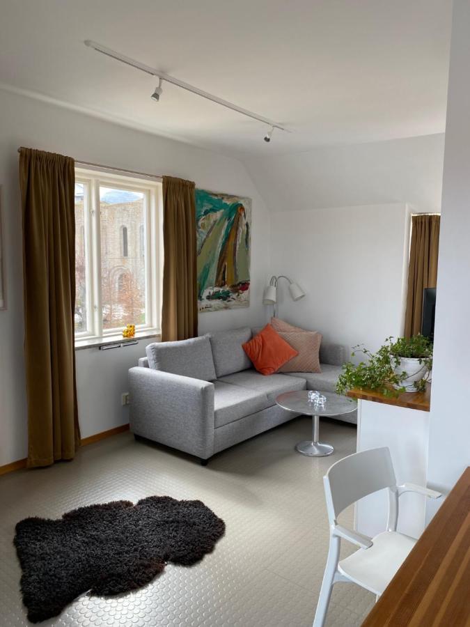 Skoena Hoenor Apartments Висбю Экстерьер фото